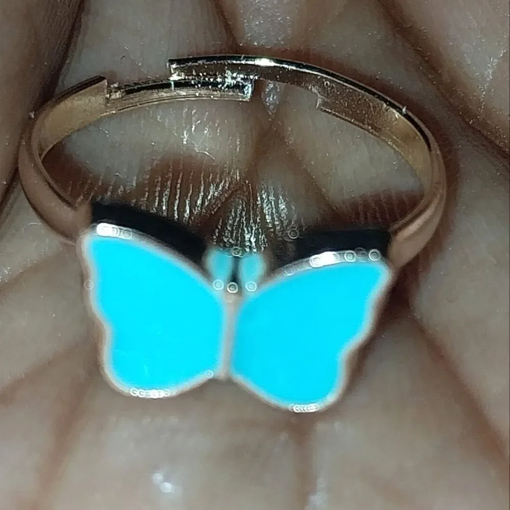 Super cute girls jeweled adjustable ring - Picture 4 of 4